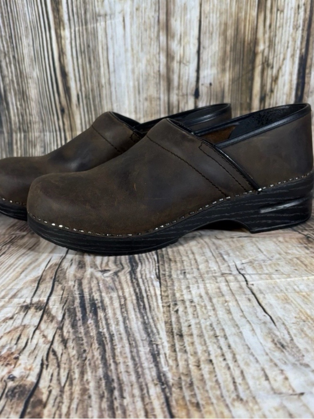 Dansko Professional Leather Comfort Clogs Brown Women EU 42 Size 11 Slip On EUC